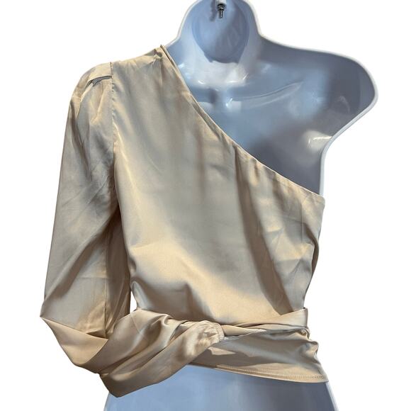 Revolve Beige One Shoulder Satin Wrap Top XXS Romantic Chic More to Come $68 NEW - Picture 8 of 10
